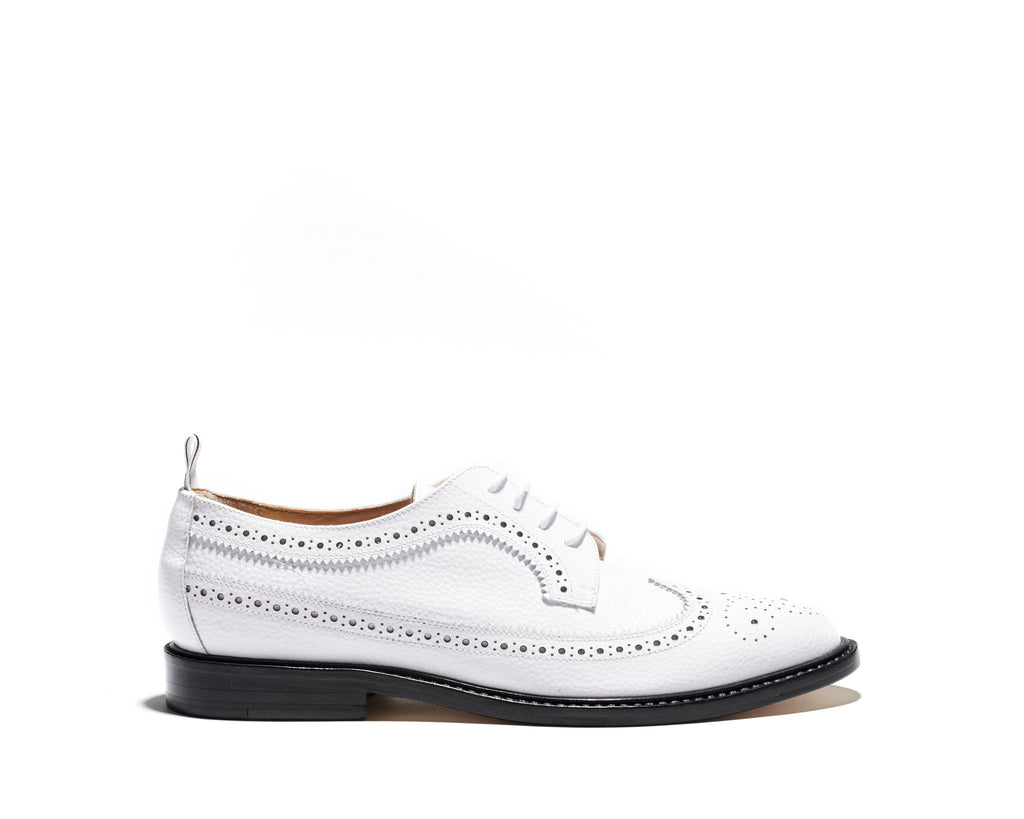 B1621018 DANNY White