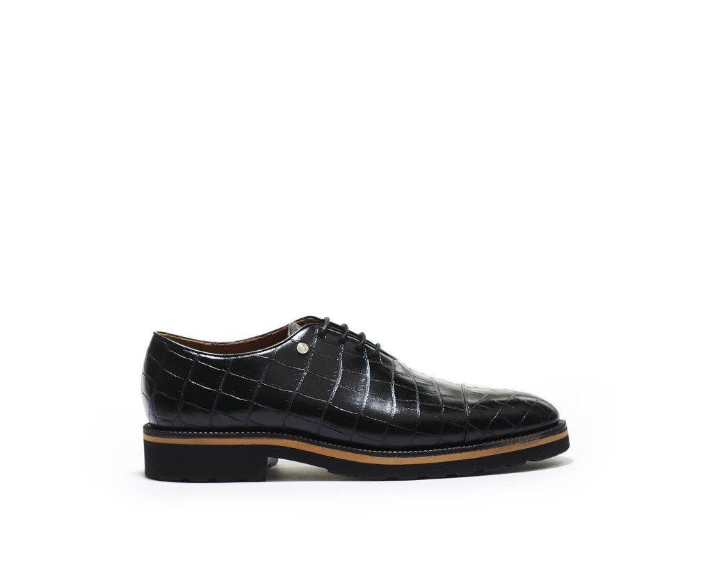 B1611009 - Cap Toe Oxford men shoe (embossed) - Black