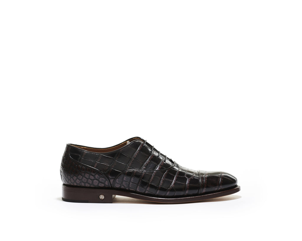 B1611011 - Cap toe oxford men shoe (embossed) - Date